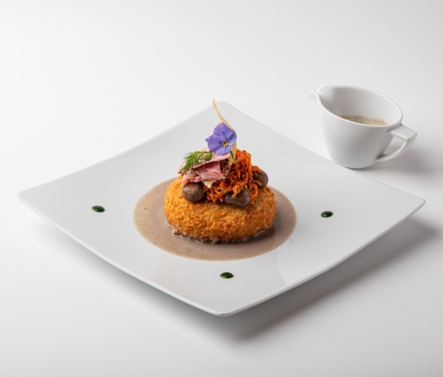 «Cordon bleu de lapin à la royale»*